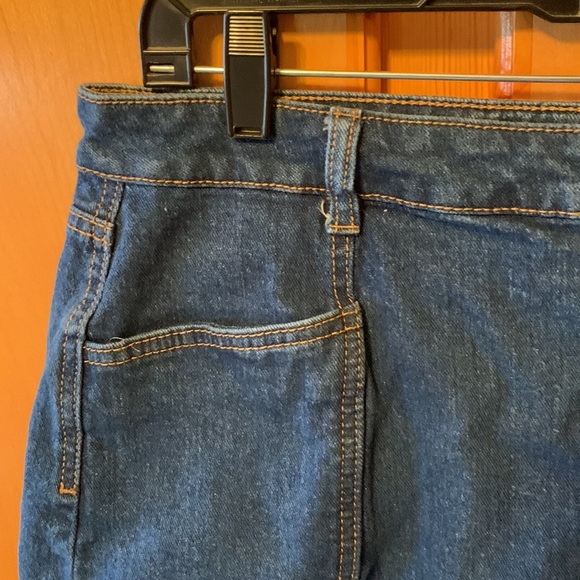 NWOT.  Style & Co Jean skirt.  Size 16 - Picture 5 of 11